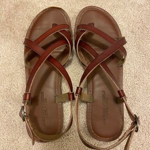 American Eagle Sandals